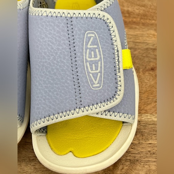 KEEN Girl Sandals - Picture 4 of 8